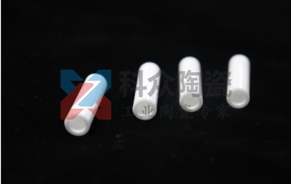 很多人關心白色氧化鋯有什么用？可靠嗎？價值