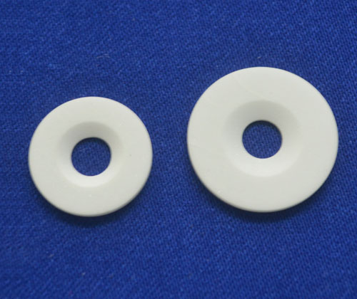 該如何正確選擇高質量標準氧化鋯陶瓷片？