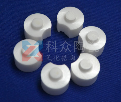 怎樣選擇高質量的氧化鋯陶瓷球？