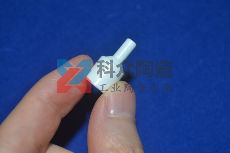 氧化鋯陶瓷推桿的特點體現在什么方面？